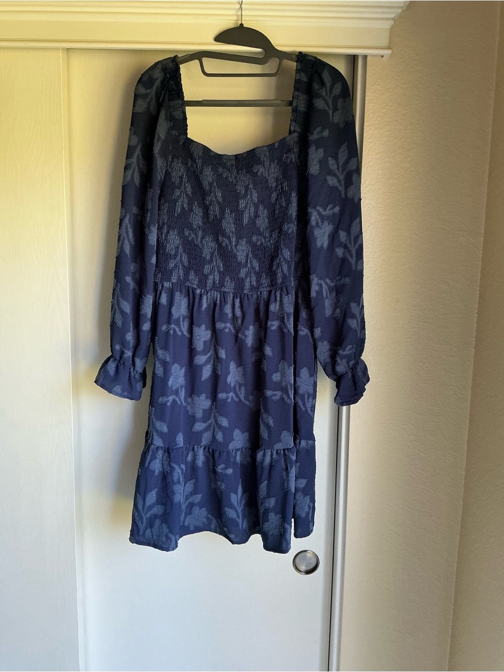 Simplee Apparel Navy Blue Floral Midi Dress